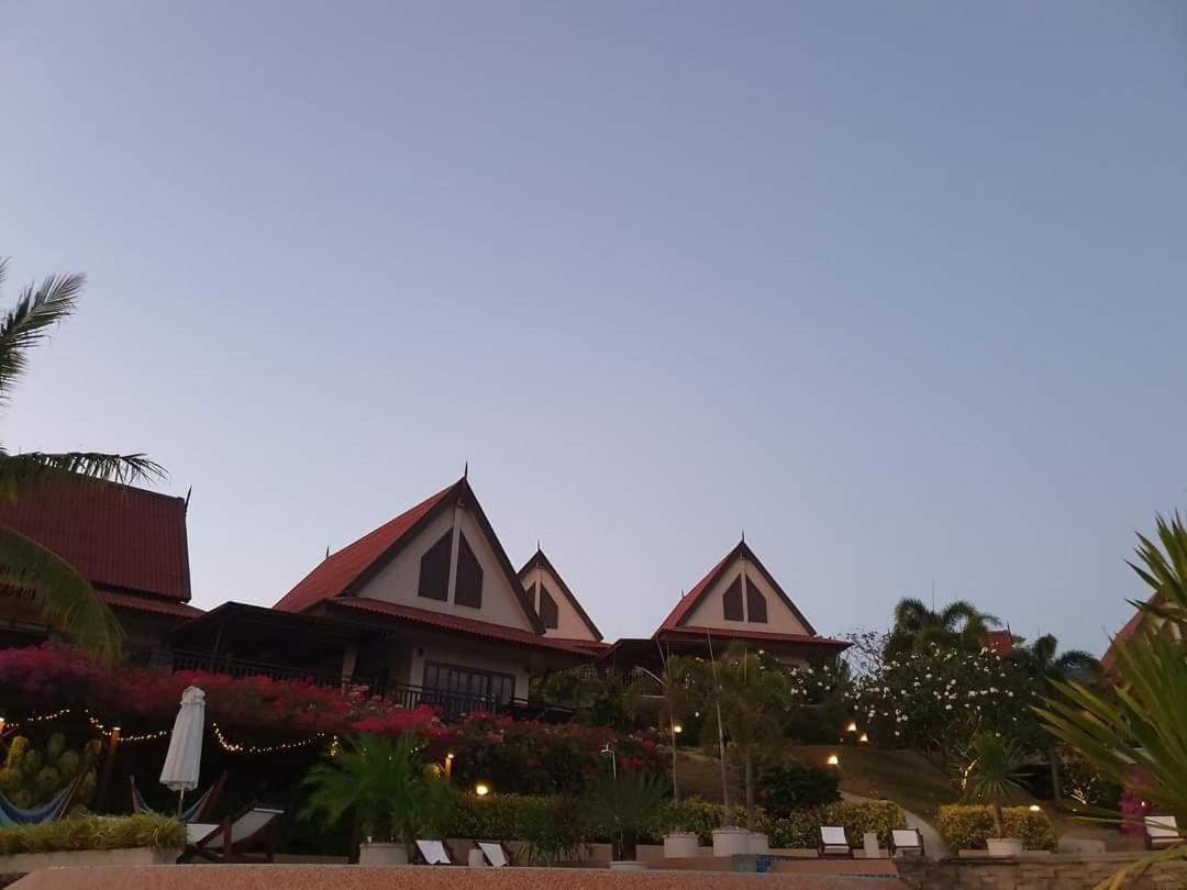 Baan Kantiang See Villas - Sha Extra Plus Koh Lanta Exterior photo
