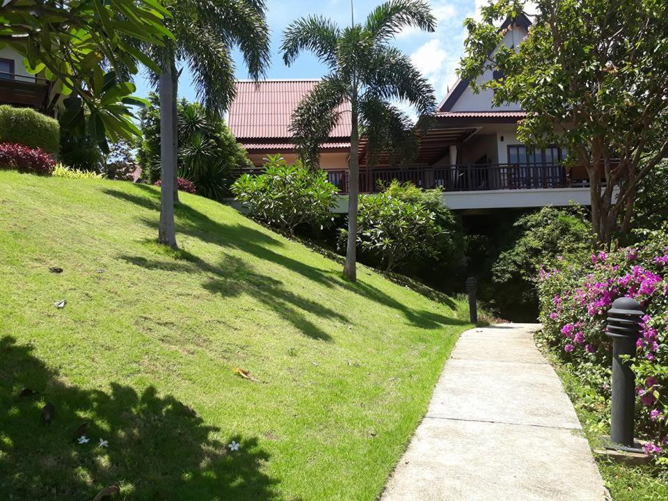 Baan Kantiang See Villas - Sha Extra Plus Koh Lanta Exterior photo