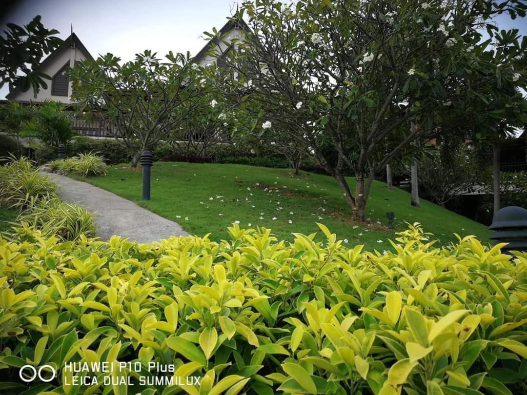 Baan Kantiang See Villas - Sha Extra Plus Koh Lanta Exterior photo