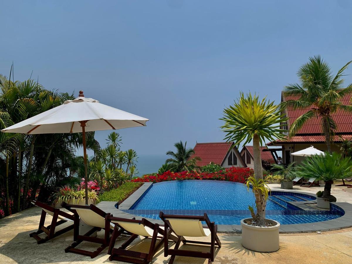 Baan Kantiang See Villas - Sha Extra Plus Koh Lanta Exterior photo